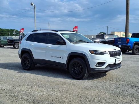 Used 2022 Jeep Cherokee Latitude w/ Sun & Sound Group AWD/4WD image 24