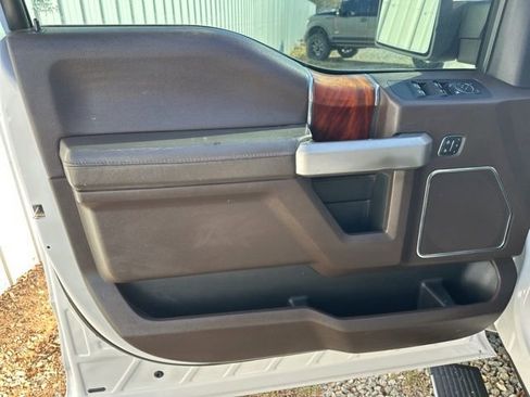 Used 2015 Ford F150 King Ranch w/ Equipment Group 601A Luxury image 12