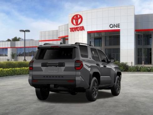 New 2026 Toyota 4Runner SR5 image 10