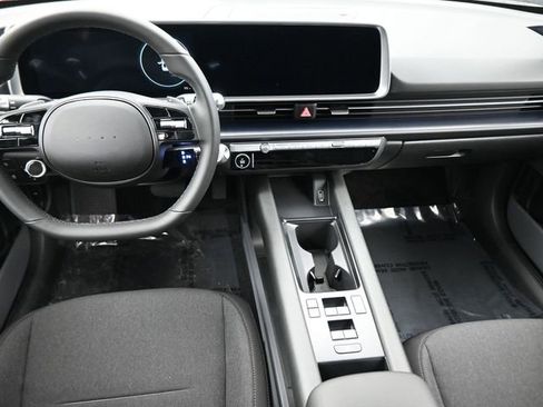 New 2025 Hyundai Ioniq 6 SE image 12