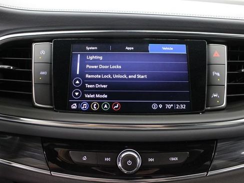 Used 2024 Buick Enclave Essence w/ Experience Buick Package AWD/4WD image 28