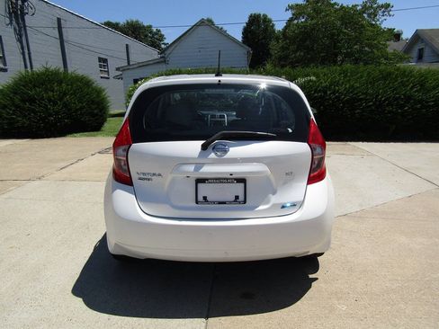 Used 2014 Nissan Versa Note SV w/ SL Package FWD image 4