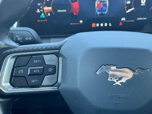 Used 2025 Ford Mustang Premium RWD image 22