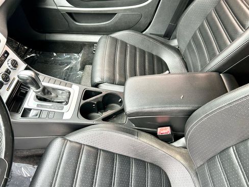 Used 2014 Volkswagen CC Sport FWD image 10