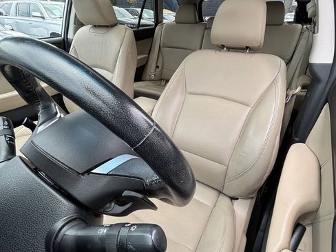 Used 2018 Subaru Outback 2.5i Limited w/ Popular Package #2 AWD/4WD image 11