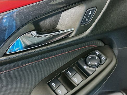 Used 2025 Chevrolet TrailBlazer RS w/ Convenience Package image 20