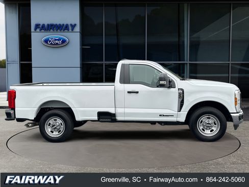 Used 2026 Ford F350 XL w/ XL Chrome Package RWD image 9