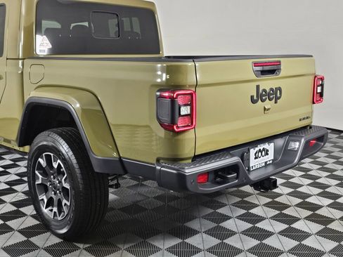 New 2026 Jeep Gladiator Sport AWD/4WD image 14