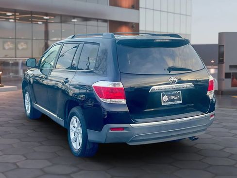 Used 2012 Toyota Highlander SE image 4