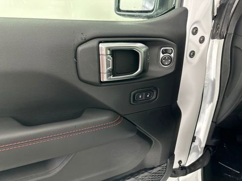 New 2026 Jeep Wrangler Unlimited Rubicon image 17