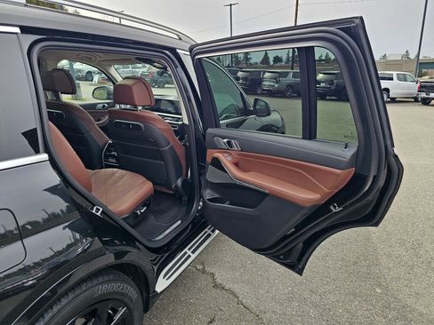Used 2026 BMW X7 xDrive40i image 27