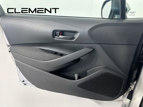 Used 2023 Toyota Corolla LE image 26