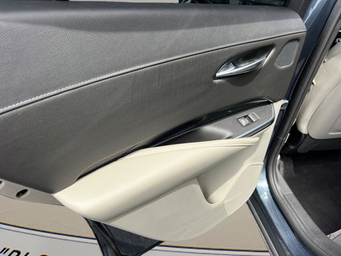 Used 2020 Cadillac XT4 Premium Luxury FWD image 22