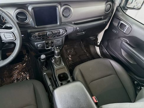Used 2023 Jeep Gladiator Sport AWD/4WD image 26
