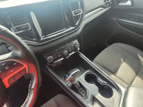 Used 2023 Dodge Durango SXT RWD image 11