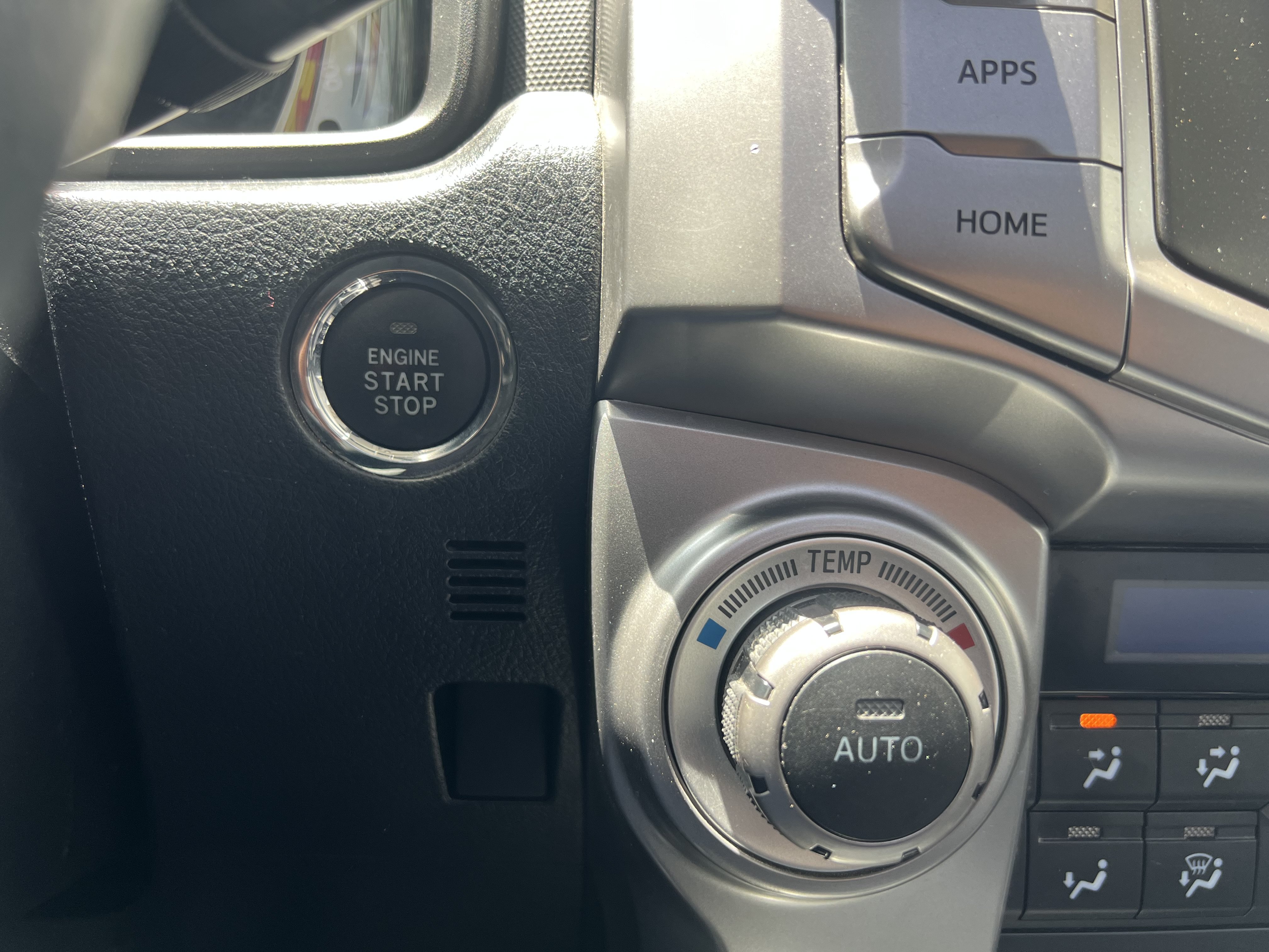 Used 2019 Toyota 4Runner Limited RWD image 21