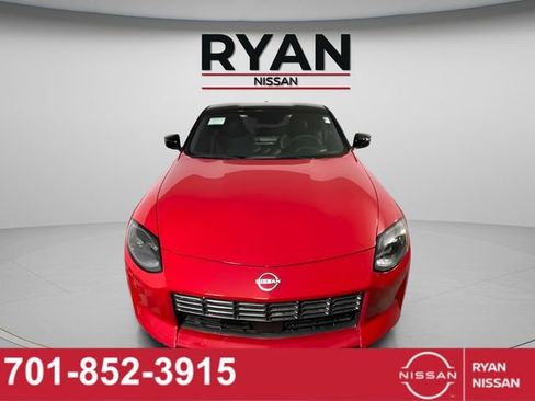 New 2025 Nissan Z Performance w/ Floor Mat Package image 13