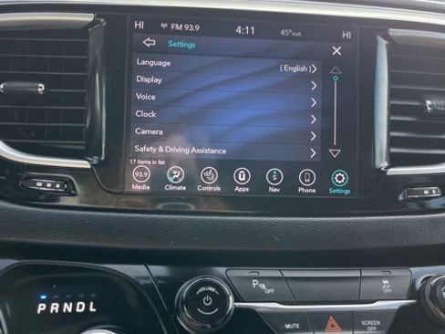 Used 2020 Chrysler Pacifica Touring-L w/ S Appearance Package image 53