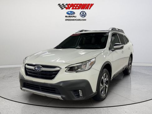 Used 2020 Subaru Outback Touring AWD/4WD image 12