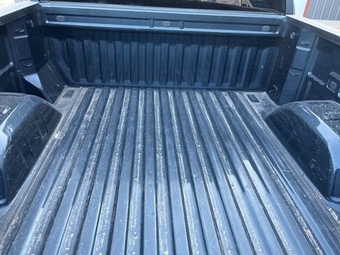 Used 2021 Chevrolet Silverado 1500 LT Trail Boss image 8