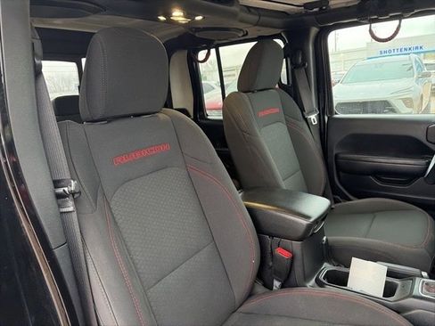 Used 2021 Jeep Gladiator Rubicon image 22