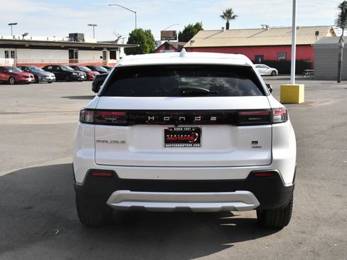 Used 2024 Honda Prologue EX image 7