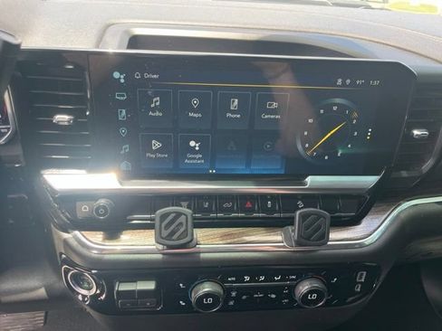 Used 2024 Chevrolet Silverado 2500 LT AWD/4WD image 21