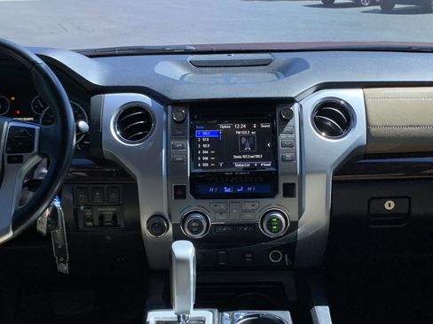 Used 2017 Toyota Tundra Limited w/ Limited Premium Package image 31