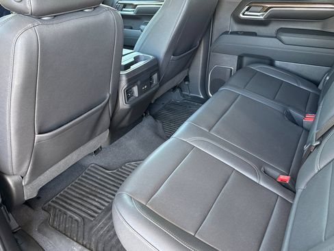 Used 2023 Chevrolet Silverado 1500 RST w/ Convenience Package II AWD/4WD image 6