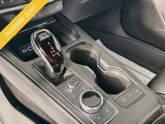 Used 2023 Cadillac XT4 Luxury AWD/4WD image 16