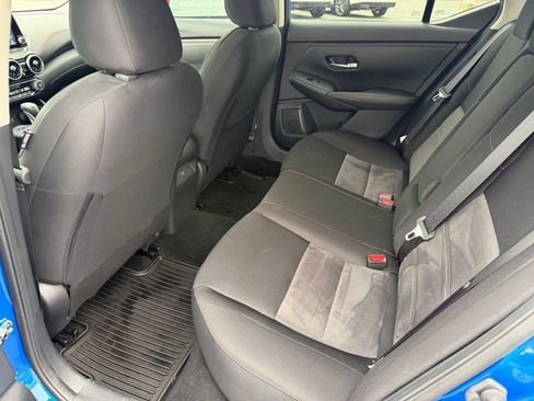 Used 2024 Nissan Sentra SR FWD image 4