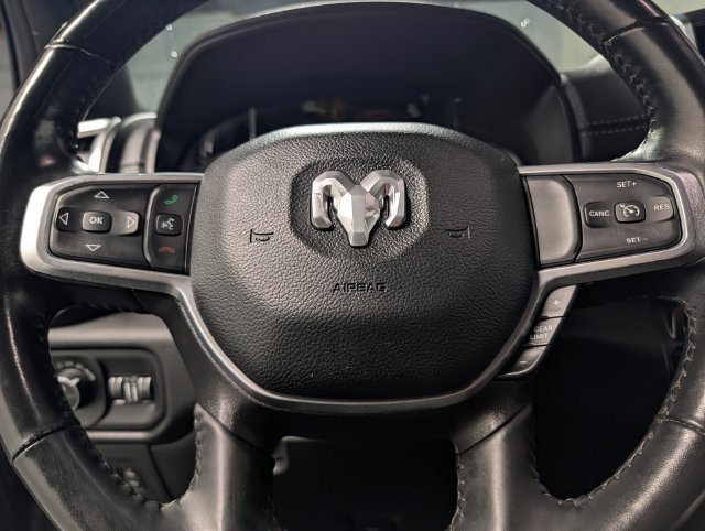 Used 2023 RAM 1500 Laramie AWD/4WD image 17