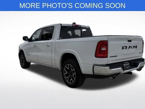 Used 2025 RAM 1500 Laramie AWD/4WD image 6