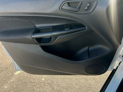 Used 2017 Ford Transit Connect XL image 13