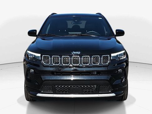 Used 2023 Jeep Compass Limited w/ Elite Group AWD/4WD image 9