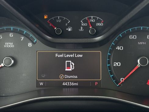 Used 2022 Chevrolet Colorado Z71 w/ Safety Package AWD/4WD image 15