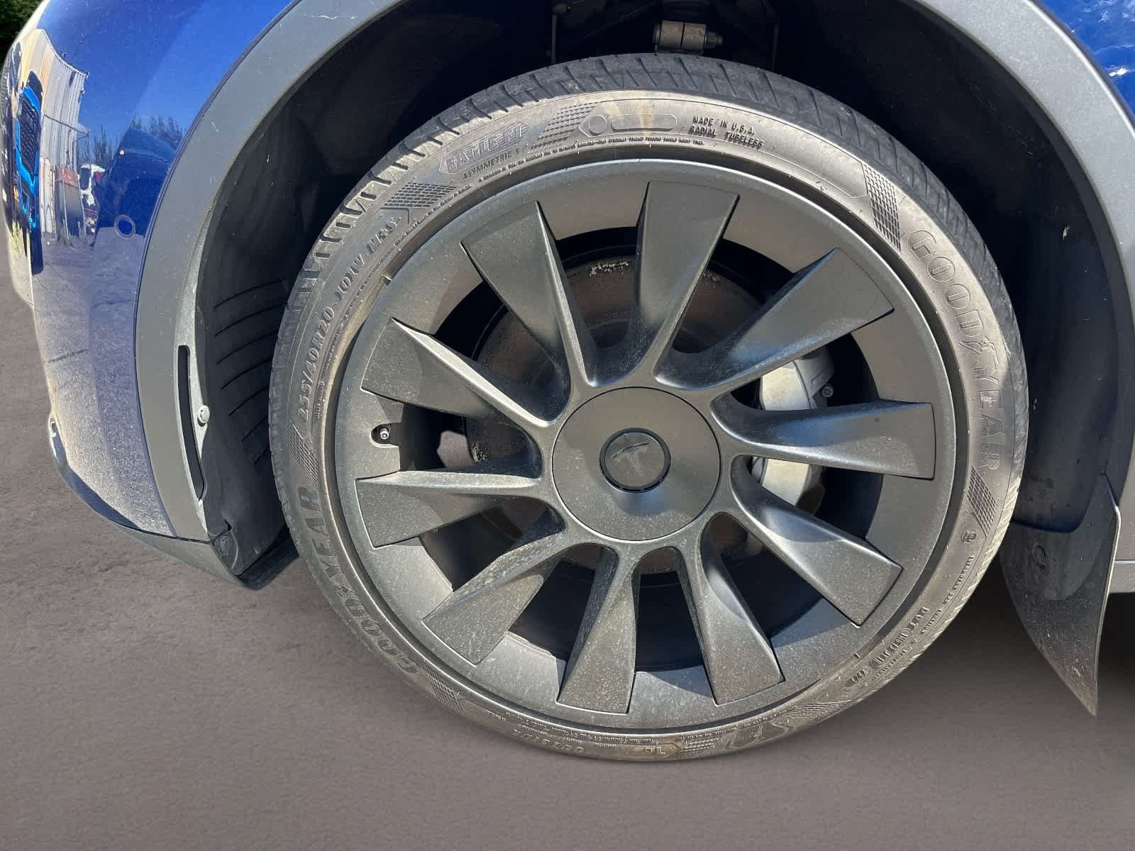 Used 2021 Tesla Model Y Long Range AWD/4WD image 8