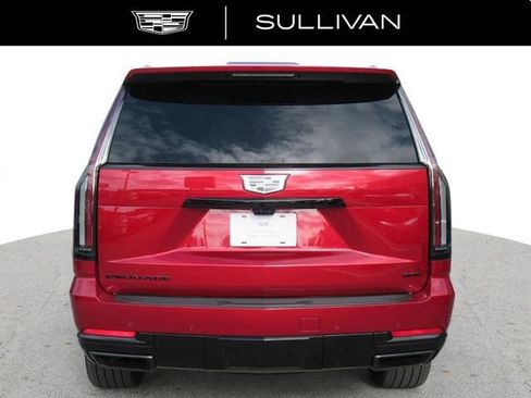 Certified 2026 Cadillac Escalade Platinum Sport w/ LPO, ONYX Package AWD/4WD image 7