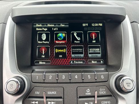 Used 2017 GMC Terrain SLE w/ Technology Package image 26