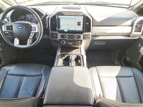 Certified 2022 Ford F250 Lariat w/ Lariat Ultimate Package image 17