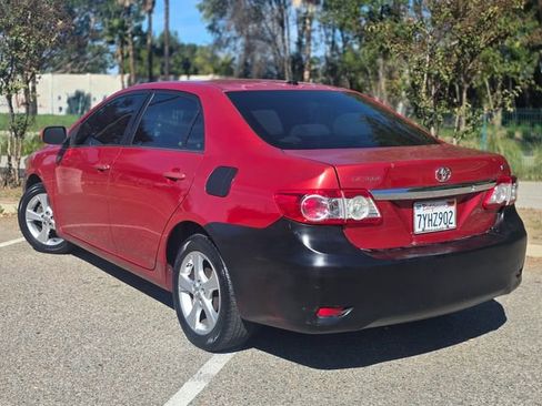 Used 2013 Toyota Corolla LE image 9