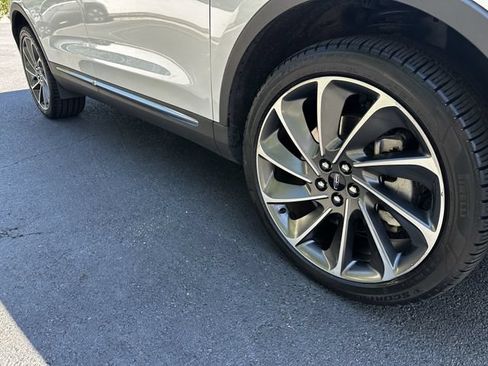 Certified 2023 Lincoln Nautilus Reserve w/ Equipment Group 201A AWD/4WD image 11