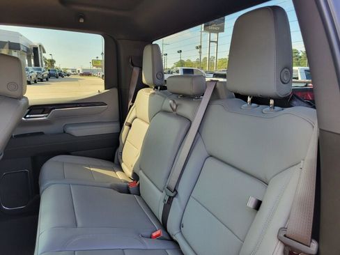 New 2026 GMC Sierra 1500 SLT w/ SLT Premium Package image 27