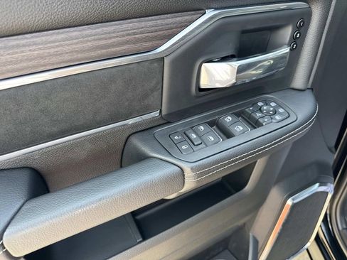 New 2026 RAM 2500 Laramie w/ Towing Technology Group AWD/4WD image 37