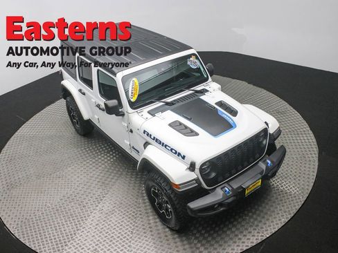 Used 2022 Jeep Wrangler Unlimited Rubicon 4xe w/ Cold Weather Group image 3