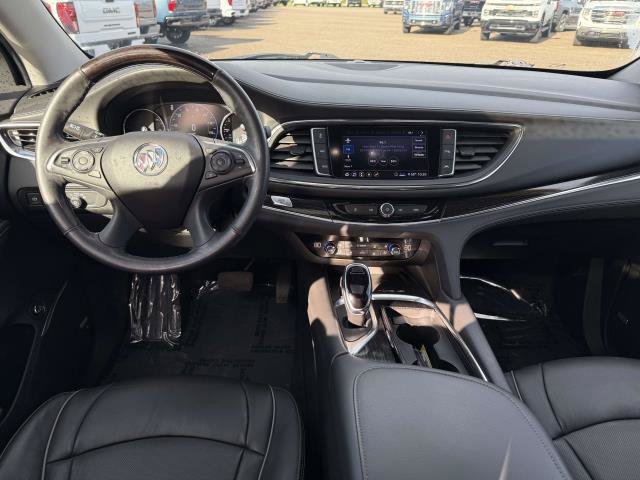 Used 2021 Buick Enclave Avenir w/ Avenir Technology Package AWD/4WD image 19
