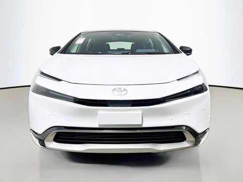 New 2026 Toyota Prius Plug-In Hybrid image 8