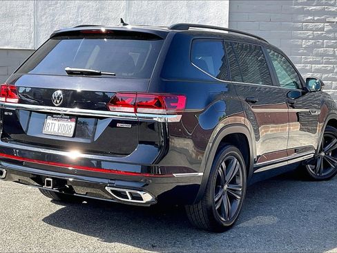Certified 2021 Volkswagen Atlas SE w/ Towing Package AWD/4WD image 13