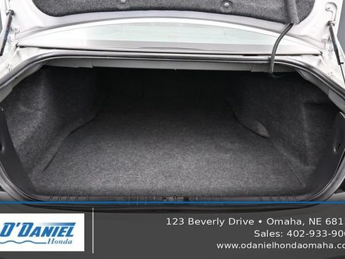 Used 2014 Chevrolet Impala LTZ FWD image 36