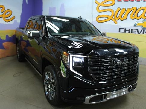 Used 2024 GMC Sierra 1500 Denali Ultimate AWD/4WD image 2